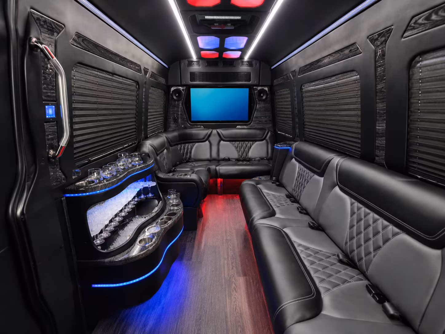 find the perfect transportation for your next airport transfer 1